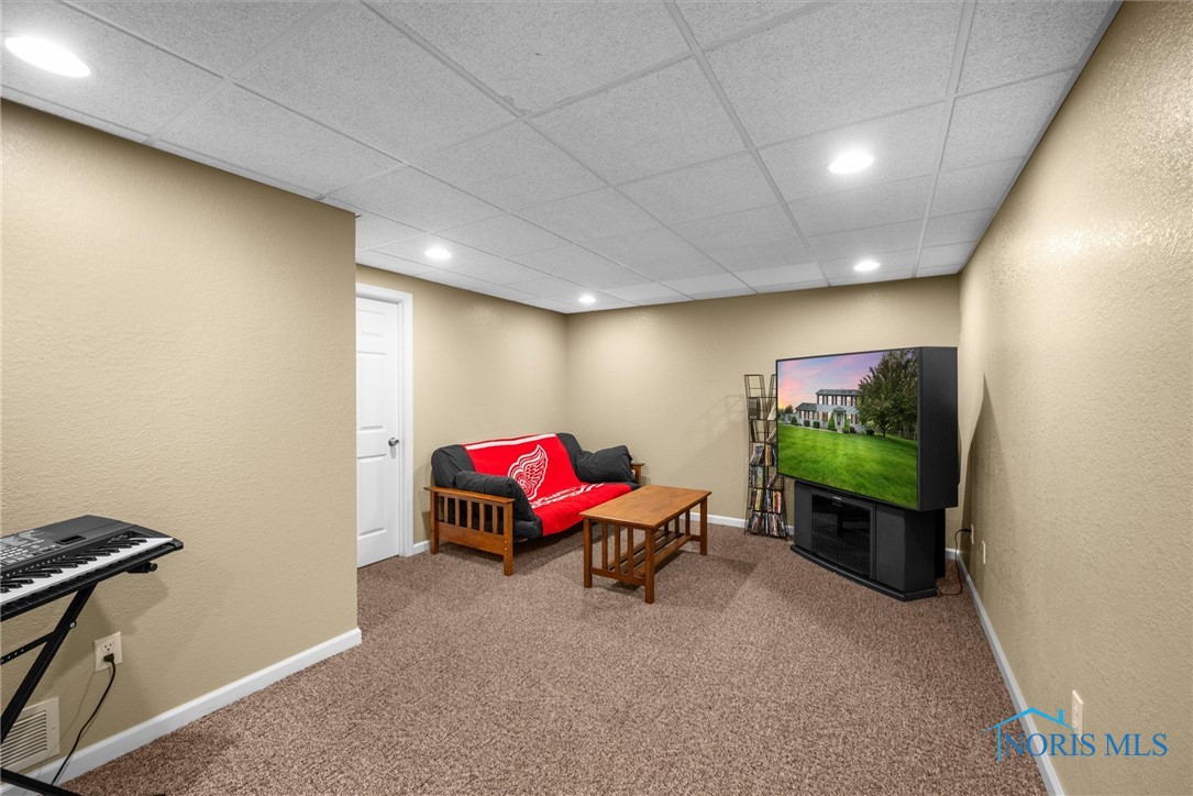2359 Mckinley Drive, Perrysburg, Ohio image 38