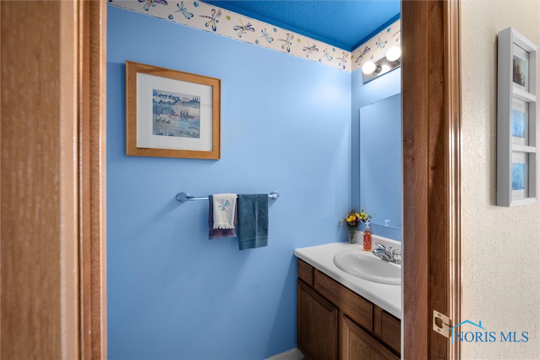 2359 Mckinley Drive, Perrysburg, Ohio image 24