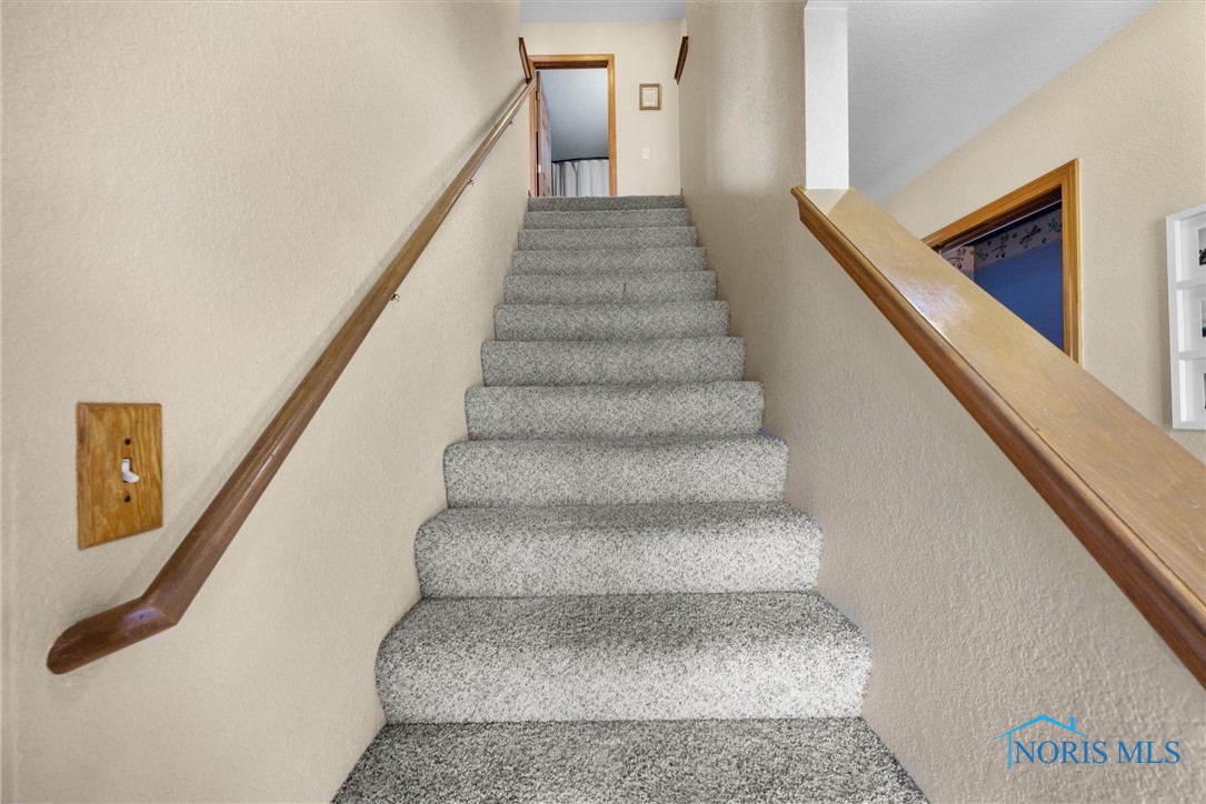 2359 Mckinley Drive, Perrysburg, Ohio image 26