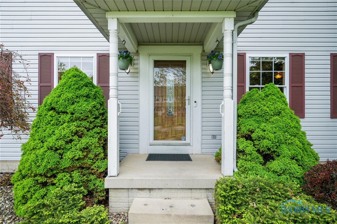 2359 Mckinley Drive, Perrysburg, Ohio image 6