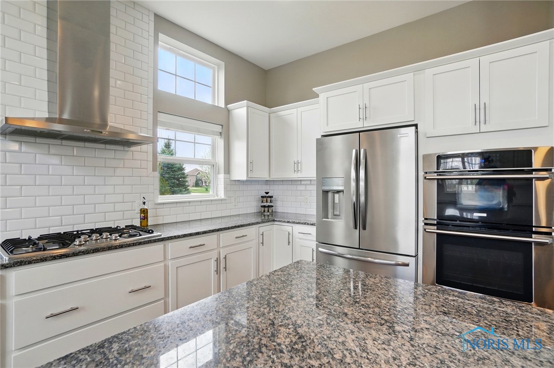 6017 Lilac Way, Monclova, Ohio image 18