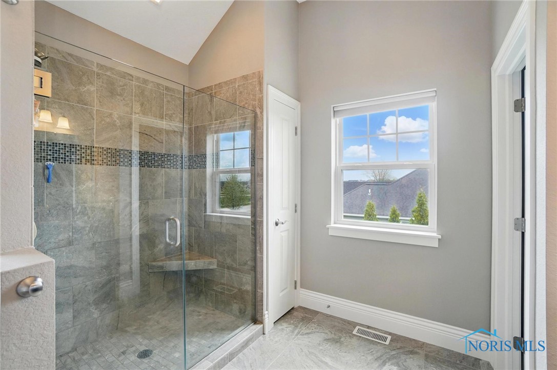6017 Lilac Way, Monclova, Ohio image 31
