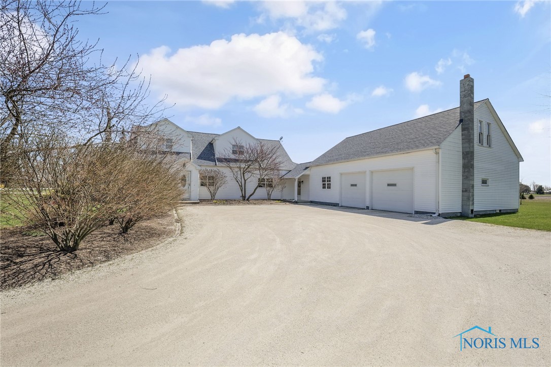 7254 Corduroy Road, Oregon, Ohio image 3