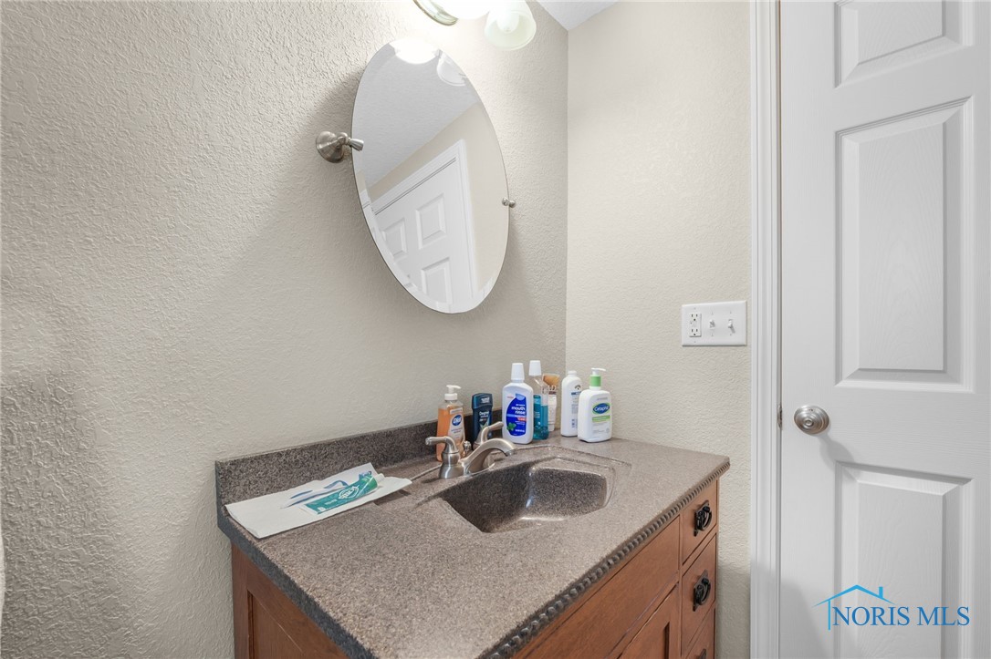 7254 Corduroy Road, Oregon, Ohio image 30