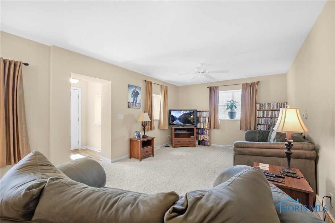 7254 Corduroy Road, Oregon, Ohio image 8