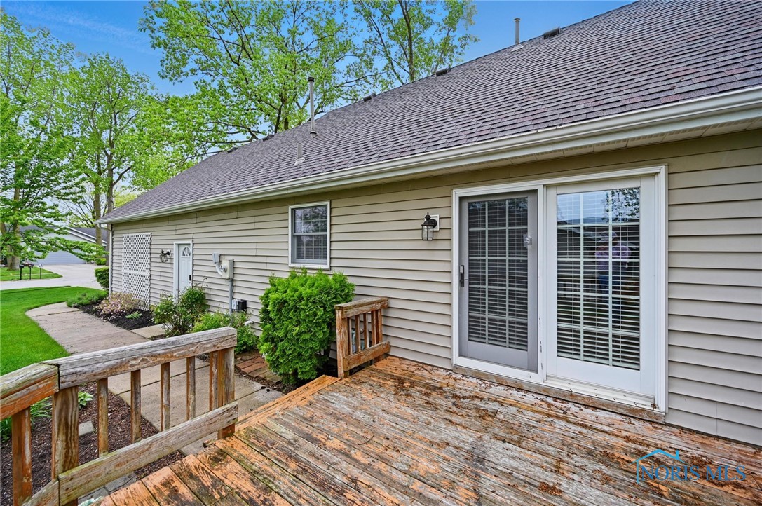 805 N Hill Trail, Findlay, Ohio image 30