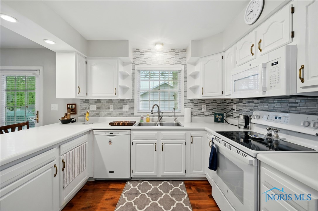 805 N Hill Trail, Findlay, Ohio image 12