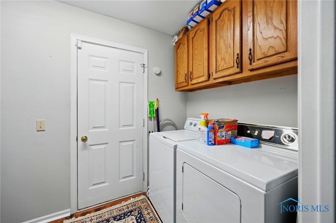 805 N Hill Trail, Findlay, Ohio image 25