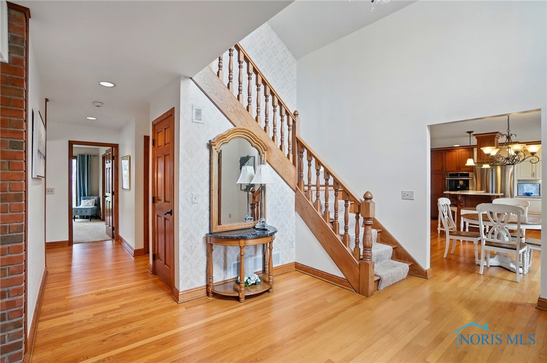15211 Potter Road, Weston, Ohio image 6