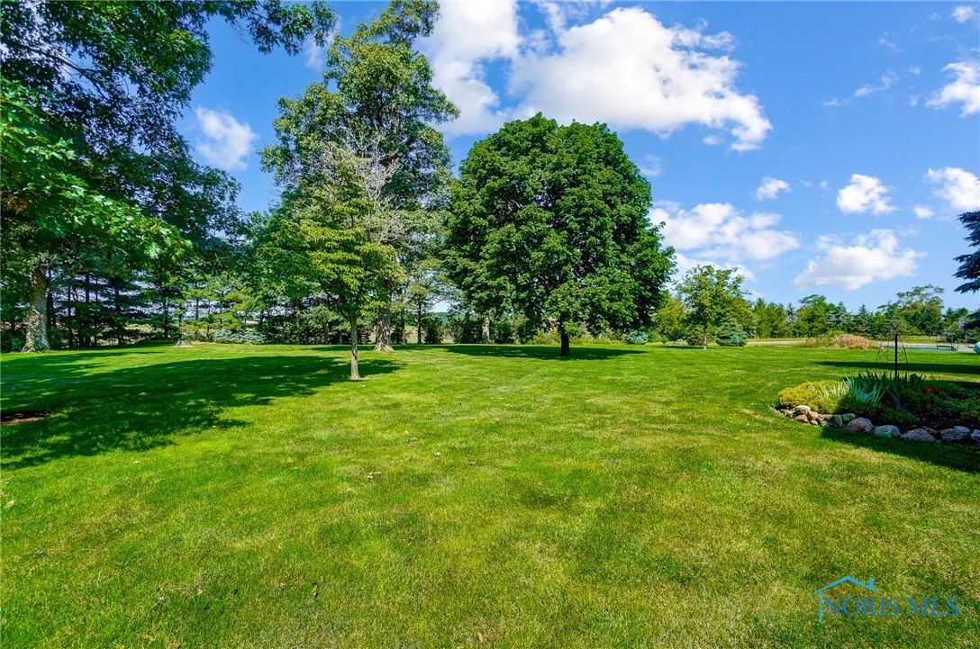 15211 Potter Road, Weston, Ohio image 47