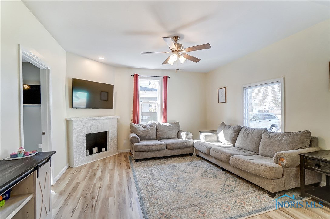 905 Washington Avenue, Findlay, Ohio image 4