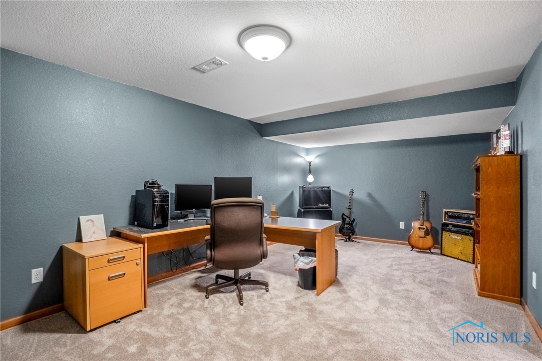 160 Lawai Road, Oregon, Ohio image 30