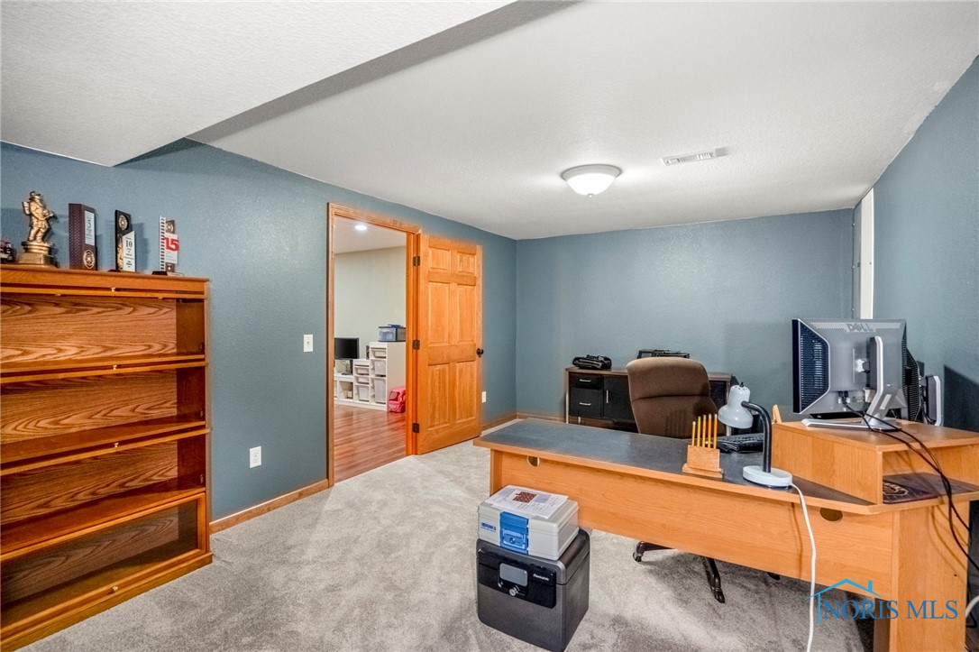 160 Lawai Road, Oregon, Ohio image 31