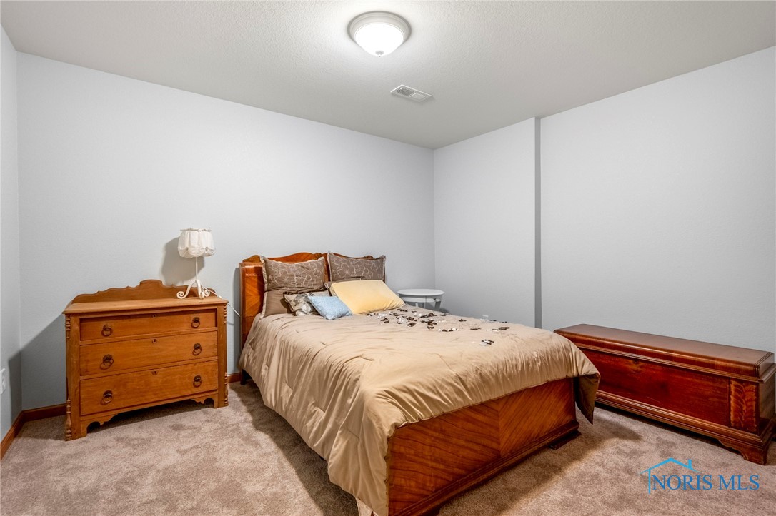 160 Lawai Road, Oregon, Ohio image 32