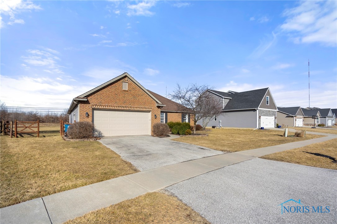 160 Lawai Road, Oregon, Ohio image 3