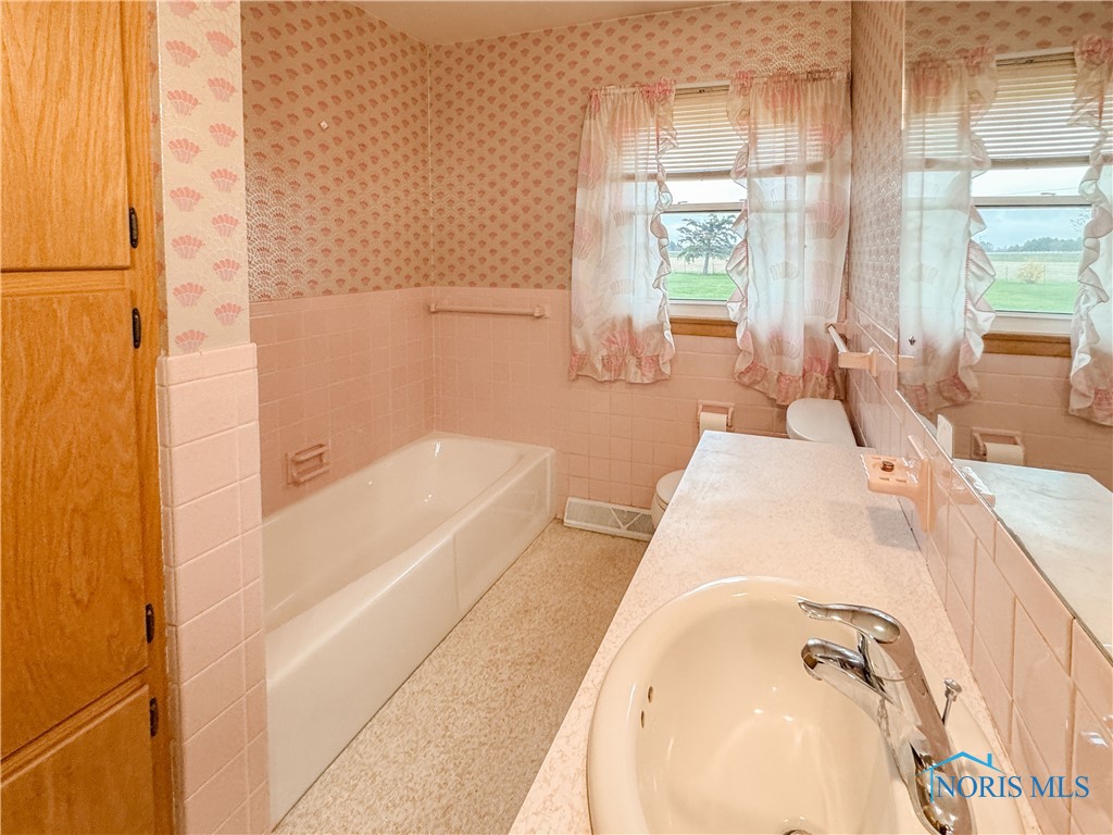 1605 Fangboner Road, Fremont, Ohio image 18