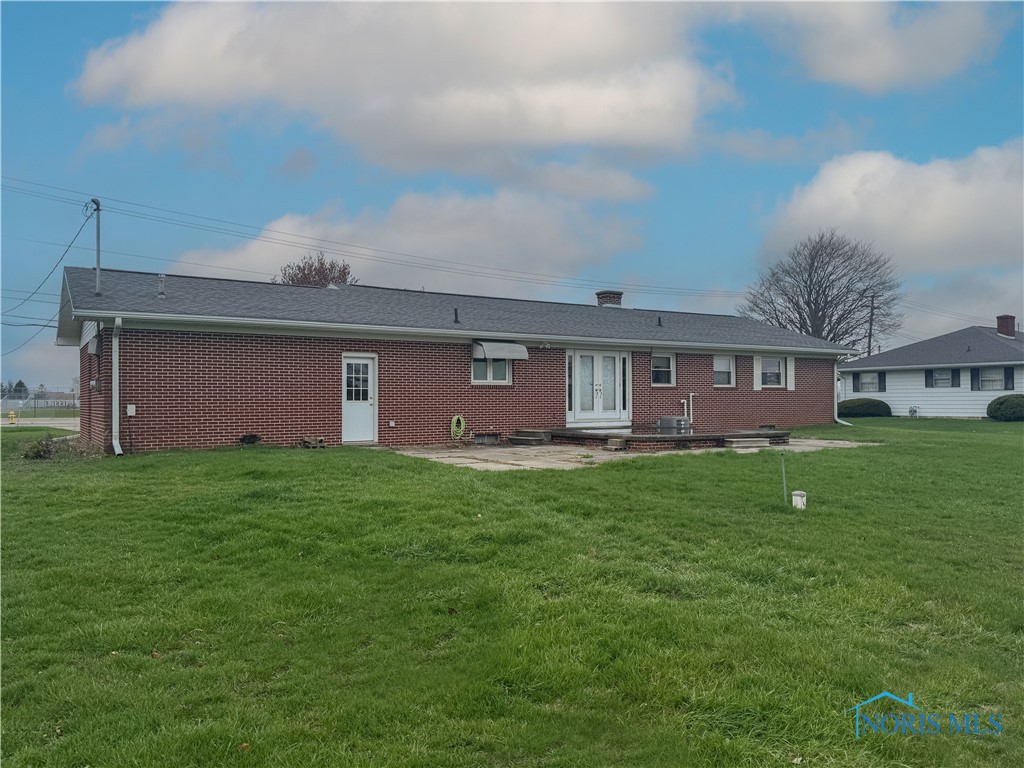 1605 Fangboner Road, Fremont, Ohio image 7