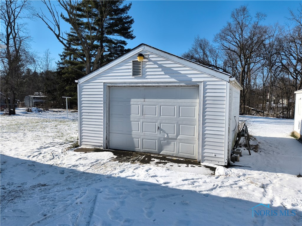 1108 Karnes Avenue, Defiance, Ohio image 17