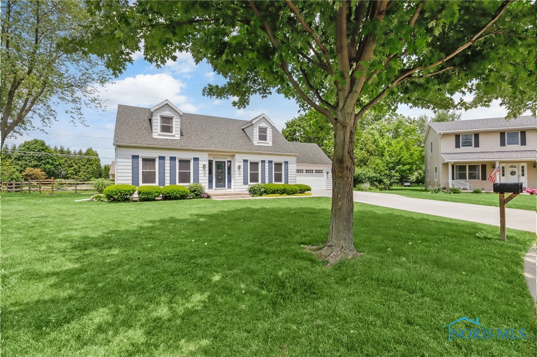 826 Touraine Avenue, Bowling Green, Ohio image 4