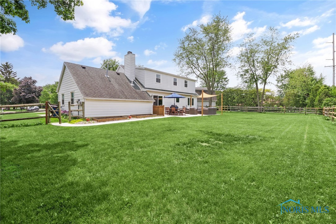 826 Touraine Avenue, Bowling Green, Ohio image 2