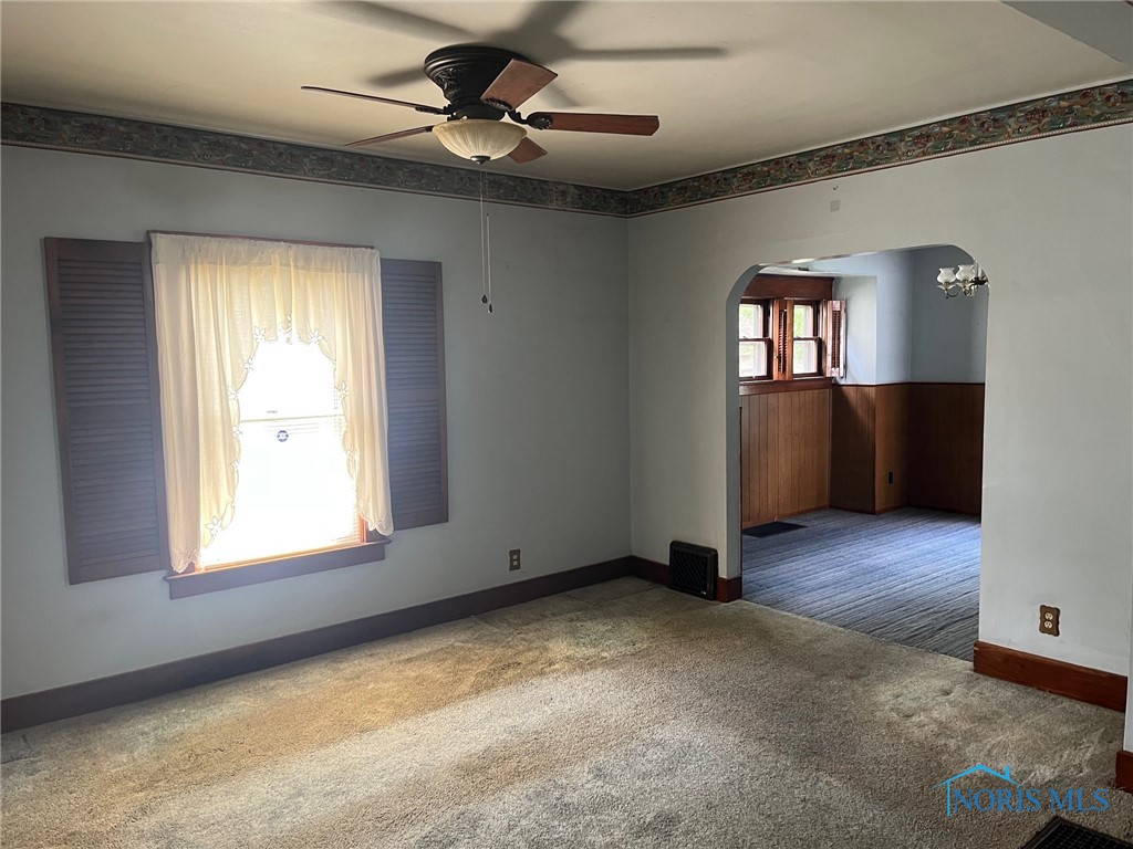 858 Ogden Avenue, Toledo, Ohio image 3