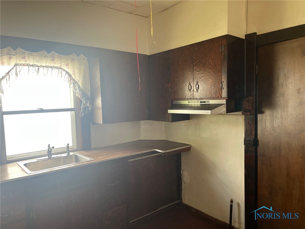 858 Ogden Avenue, Toledo, Ohio image 11