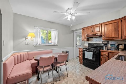 Tiny photo for 5711 Elliott Drive, Sylvania, OH 43560 (MLS # 6136325)
