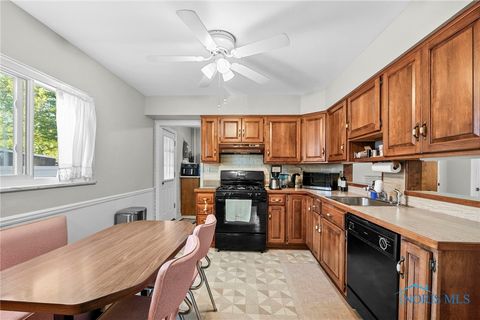Tiny photo for 5711 Elliott Drive, Sylvania, OH 43560 (MLS # 6136325)
