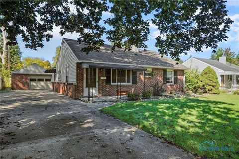 Photo of 5711 Elliott Drive, Sylvania, OH 43560 (MLS # 6136325)