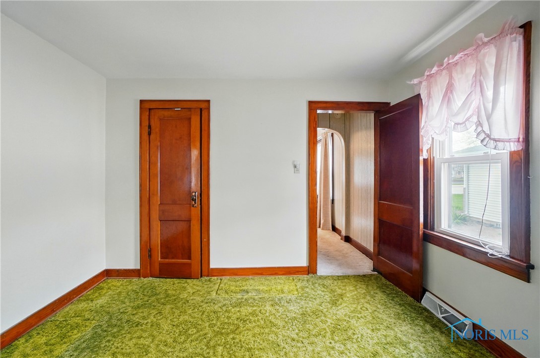 806 W Tiffin Street, Fostoria, Ohio image 16