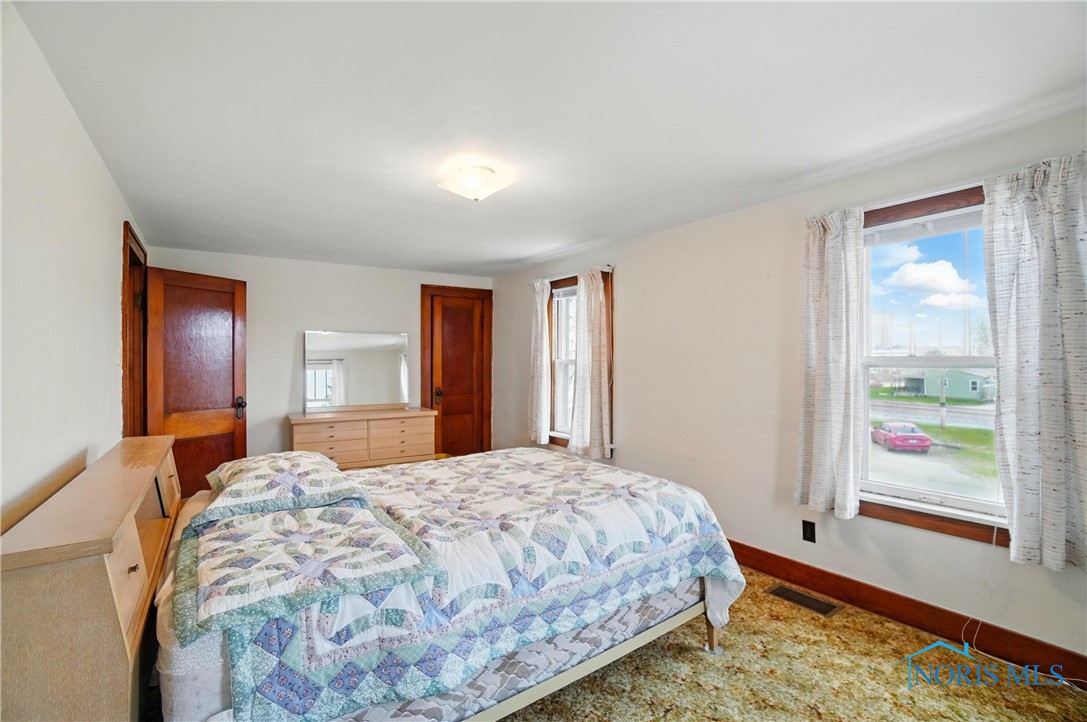 806 W Tiffin Street, Fostoria, Ohio image 19