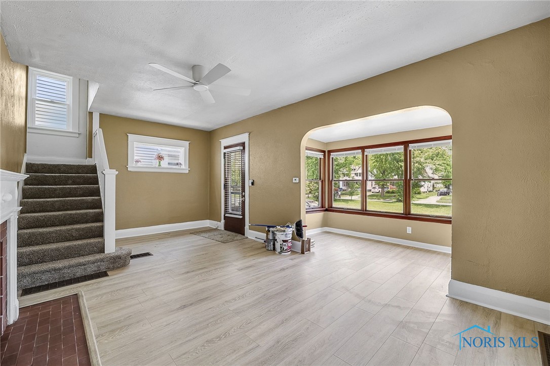 345 W Manhattan Boulevard, Toledo, Ohio image 2