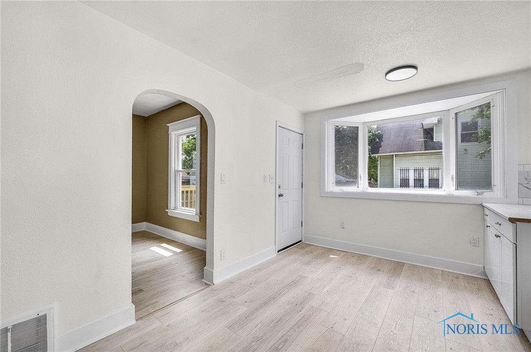 345 W Manhattan Boulevard, Toledo, Ohio image 7