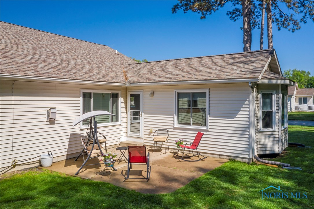 2044 Silverpine Court, Toledo, Ohio image 5