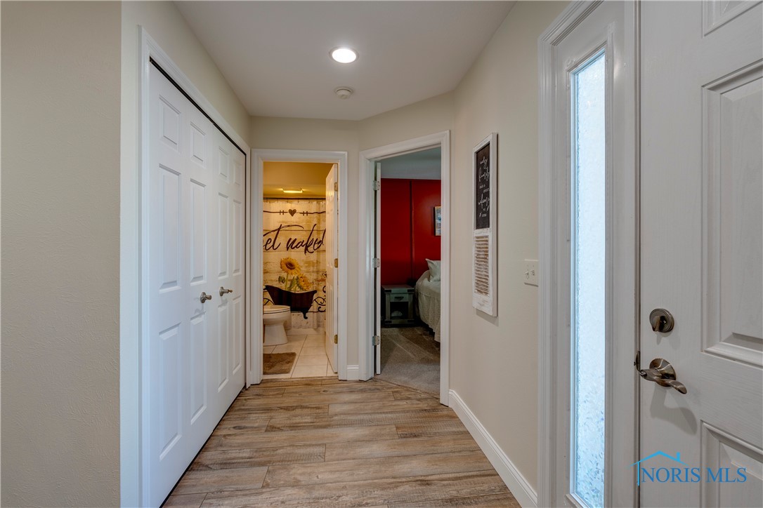 2044 Silverpine Court, Toledo, Ohio image 30