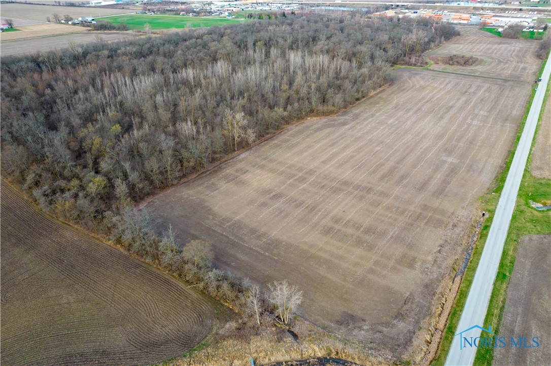 Eagleville Road, North Baltimore, Ohio image 7