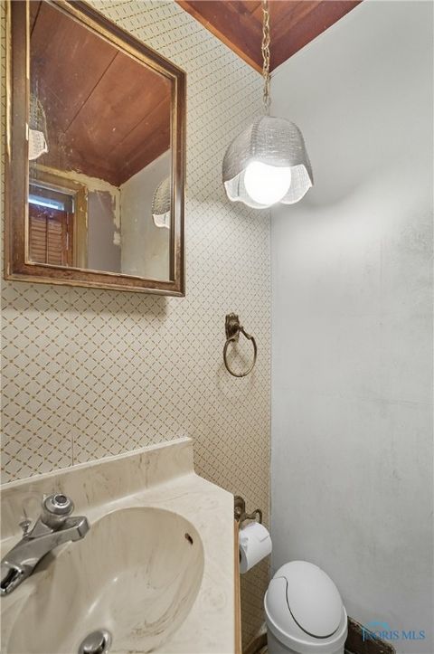 Tiny photo for 3564 Rushland Avenue, Toledo, OH 43606 (MLS # 6136409)