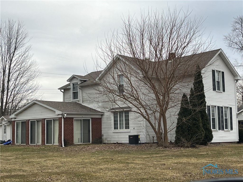 1057 Schultz Street, Defiance, Ohio image 2