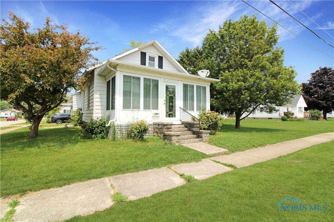 1201 E 3rd Street, Port Clinton, Ohio image 1