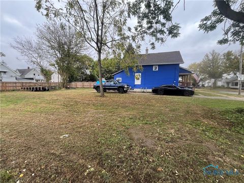Tiny photo for 605 Waverly Avenue, Toledo, OH 43607 (MLS # 6136895)