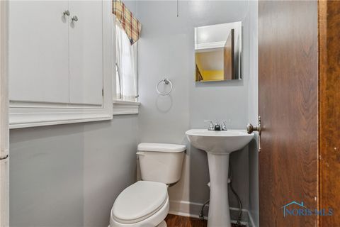 Tiny photo for 420 1st Street, Findlay, OH 45840 (MLS # 6136305)