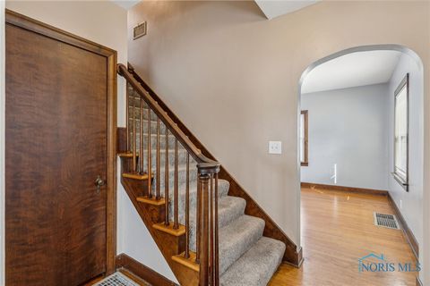 Tiny photo for 420 1st Street, Findlay, OH 45840 (MLS # 6136305)