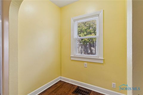 Tiny photo for 420 1st Street, Findlay, OH 45840 (MLS # 6136305)