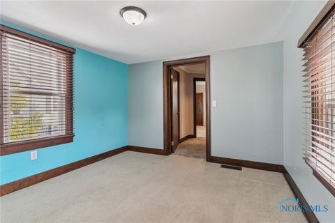 Tiny photo for 420 1st Street, Findlay, OH 45840 (MLS # 6136305)