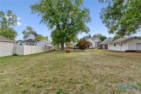 Tiny photo for 420 1st Street, Findlay, OH 45840 (MLS # 6136305)