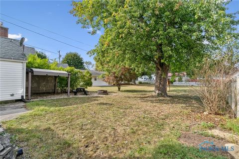 Tiny photo for 420 1st Street, Findlay, OH 45840 (MLS # 6136305)