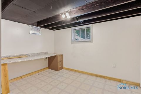 Tiny photo for 420 1st Street, Findlay, OH 45840 (MLS # 6136305)