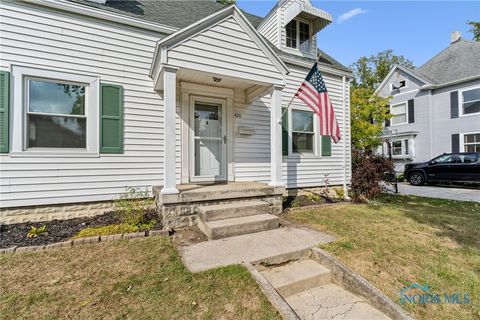 Tiny photo for 420 1st Street, Findlay, OH 45840 (MLS # 6136305)