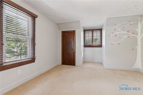 Tiny photo for 420 1st Street, Findlay, OH 45840 (MLS # 6136305)