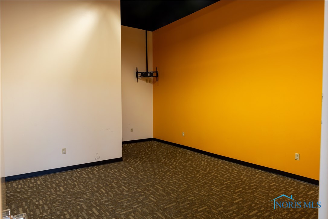 Findlay, Ohio 45840, United States, ,Commercial,Active,74574